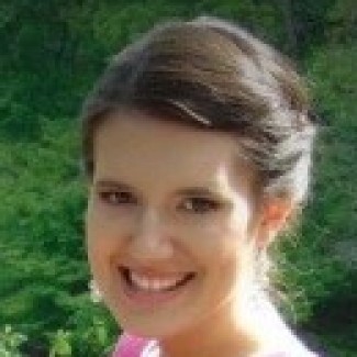 Profile picture of Lindsey Belcher